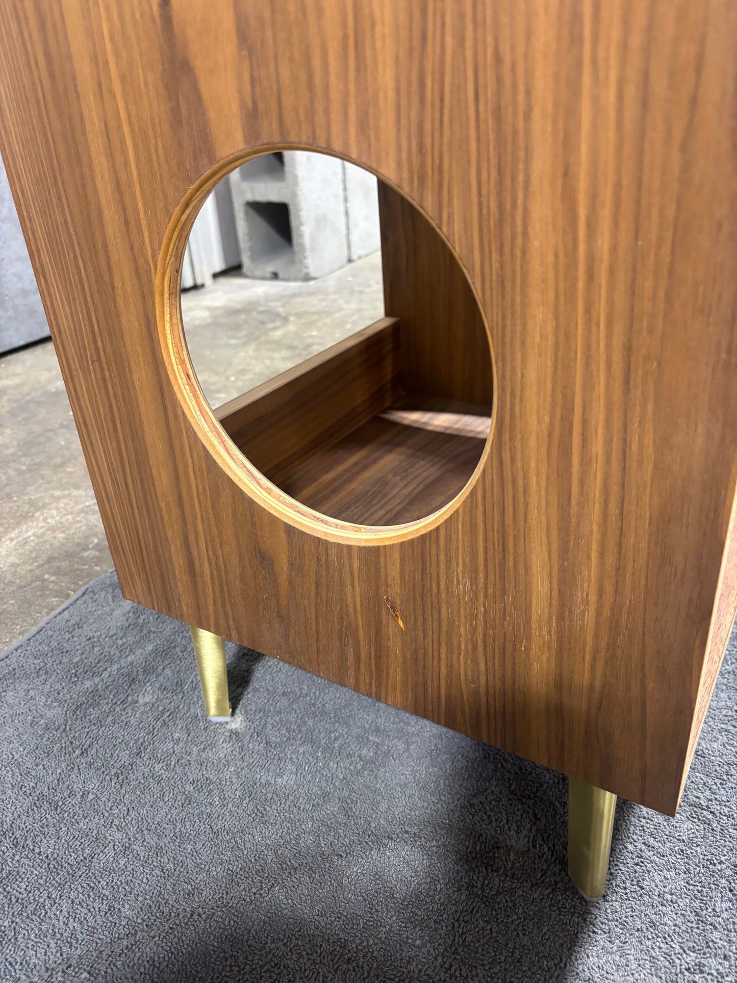 Walnut 'Sidekick' #6 Seconds Sale - Gouge