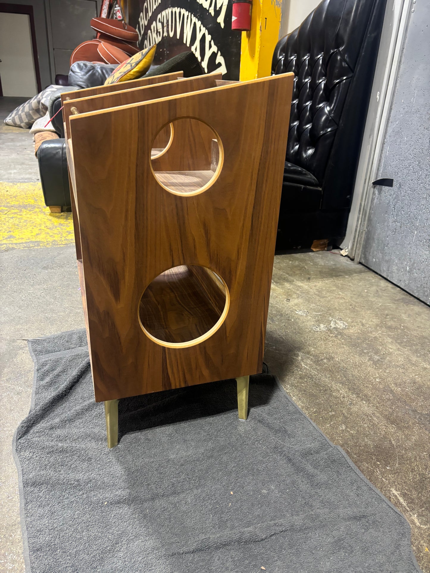 Walnut 'Double Sidekick' #1 Seconds Sale - Veneer Burn