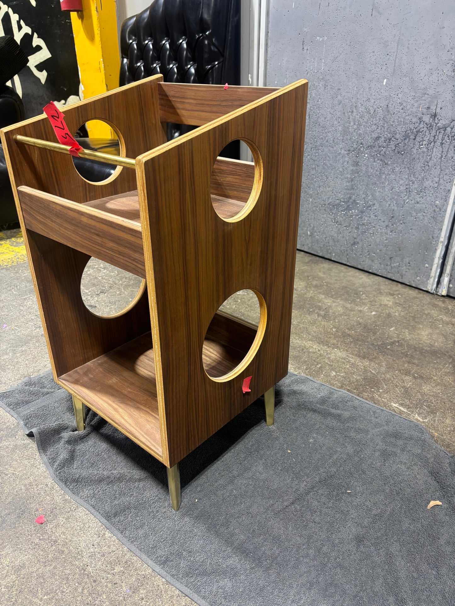 Walnut 'Sidekick' #2 Seconds Sale - Veneer Splits