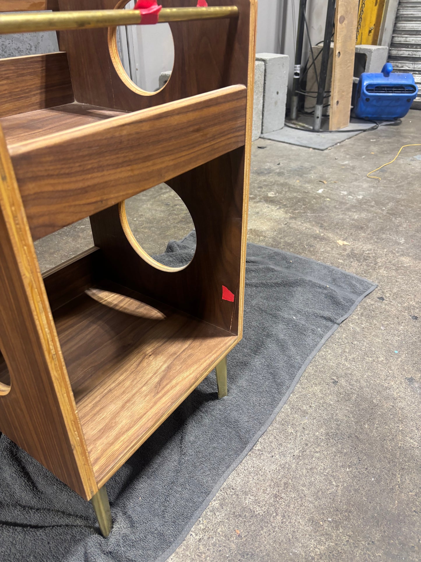 Walnut 'Sidekick' #2 Seconds Sale - Veneer Splits