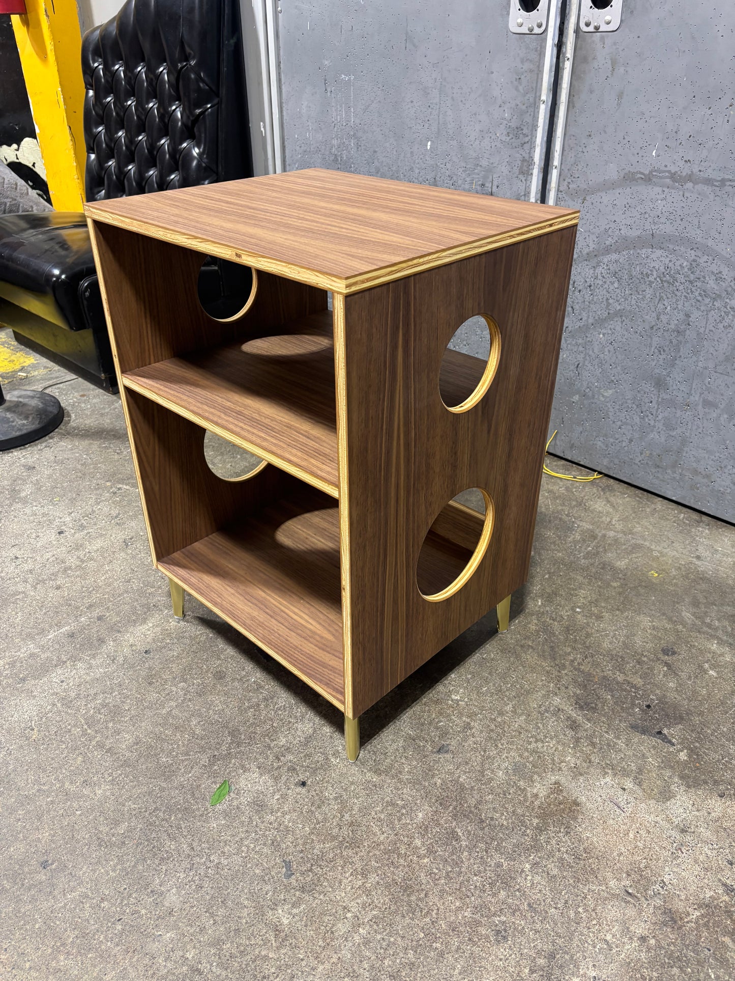 Walnut XL 'Encore' Seconds Sale - XL Custom